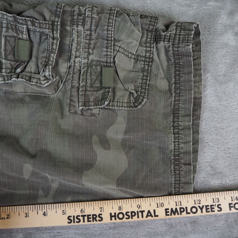 Lazer Utility Workwear Ripstop Camo Cargo Shorts Sz 33 Y2K Baggy Camouflage - Picture 6 of 12